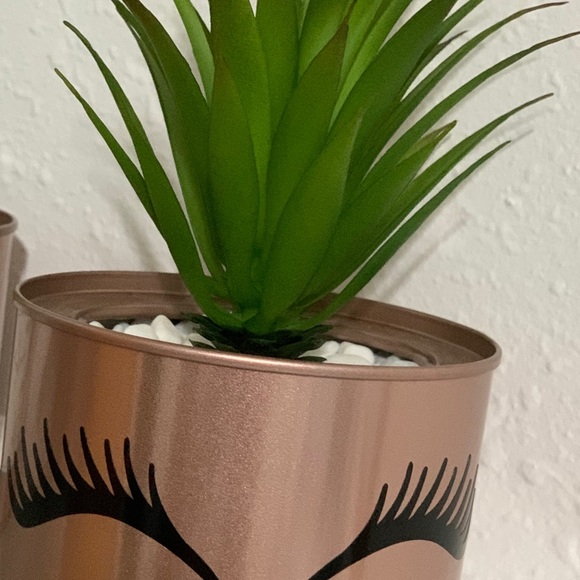 Custom made only Eye Lash Office Decal - Picture 2 of 2